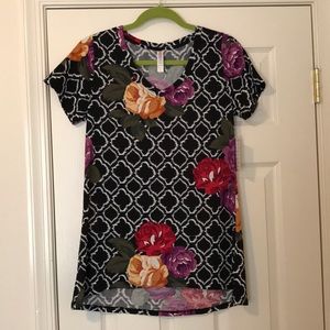 NWT LulaRoe Christy T Size XS